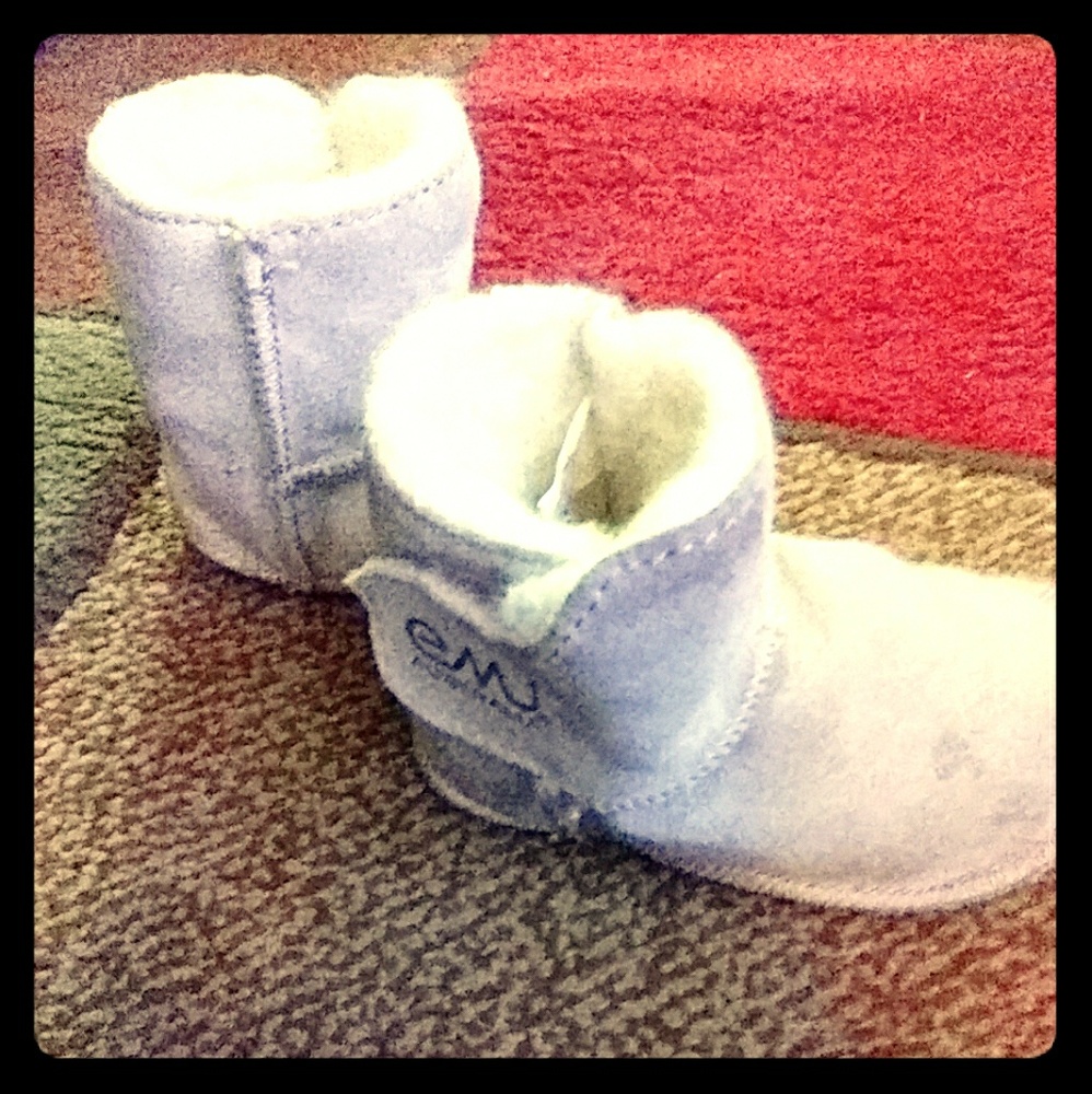 🎀 Baby EMU boots 🎀